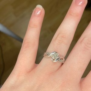 Kay Jewelers Ring Sterling Silver size 7